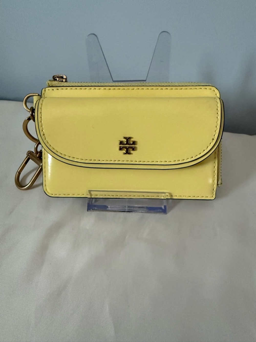 Tory Burch Patent Leather Emerson Zip Card Case in Vintage Yellow